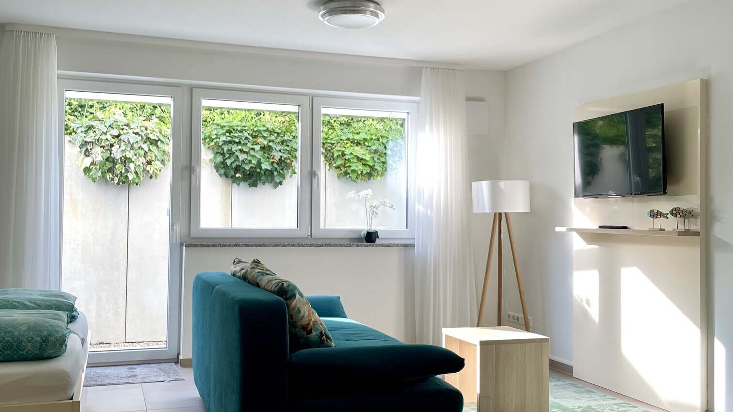 Wohnbereich der Studio Ferienwohnung in Langenargen am Bodensee