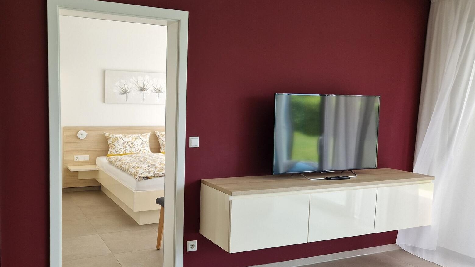 Entertainmentbereich Wohnbereich der Ferienwohnung Appartement in Langenargen am Bodensee